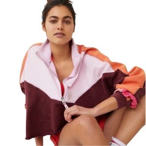 Free People Split Second 1/2
Zip Sweatshirt Fig Jam
Combo Size XS